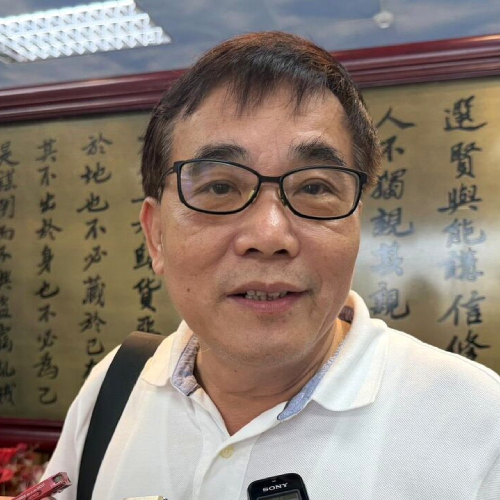 張國威